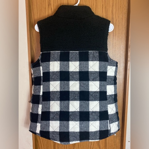 Maurices Black Buffalo Plaid Sherpa Block Vest Womens Medium Wool Blend Full Zip - Picture 4 of 7